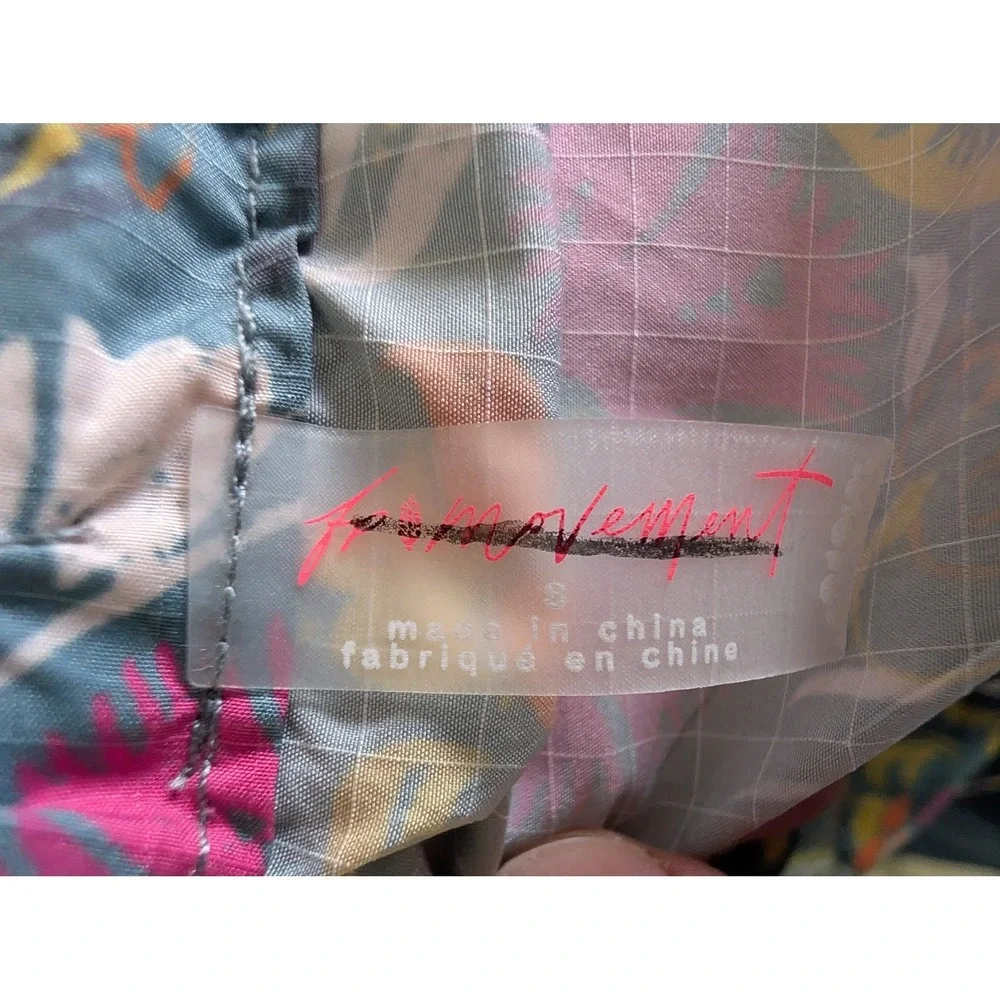 FP Movement Off The Grid Shorts Womens S Floral Gorpcore Parachute Utility‎